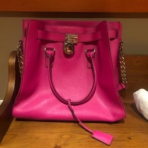 Michael Kors fuschia Hamilton